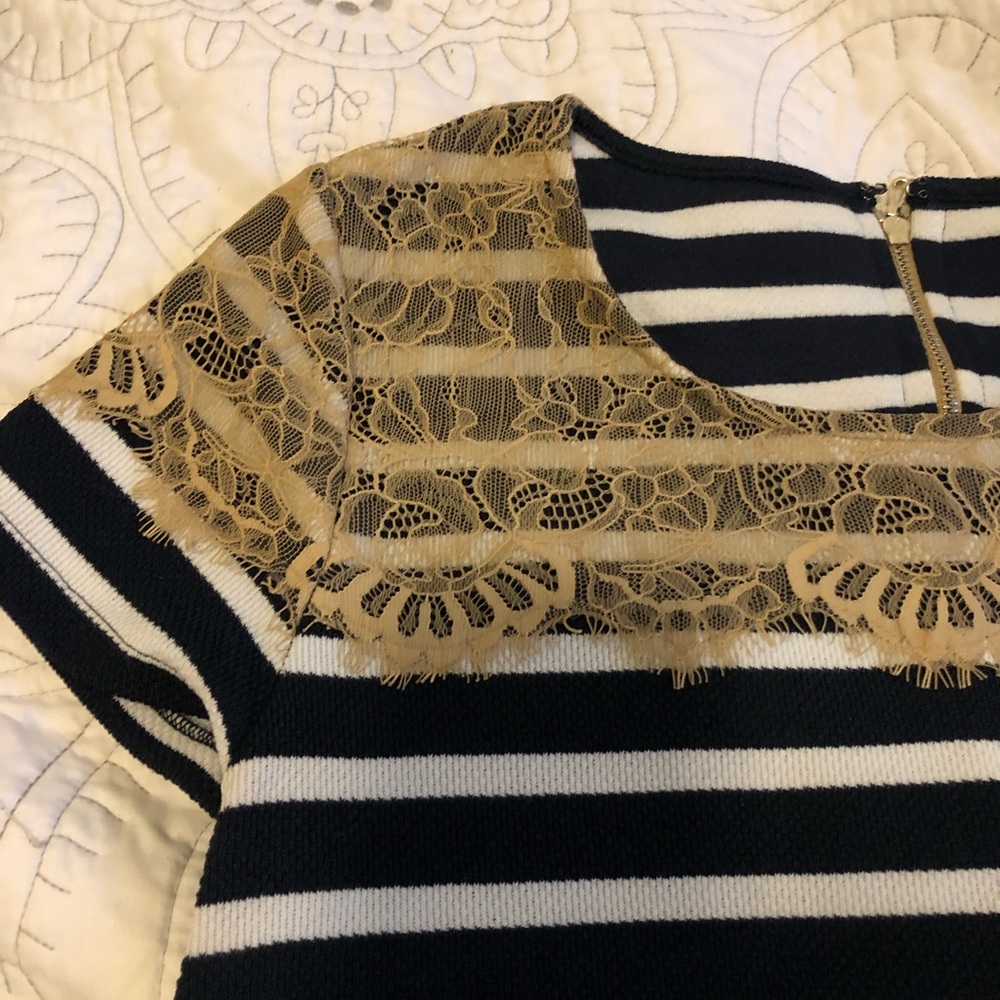 Ann Taylor Nautical Themed Blouse With Lace - Picture 1 of 5